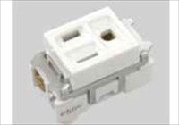 250V-10A Ổ cắm đơn có dây nối đất