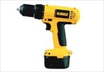  12V Máy khoan vặn vít pin DC727KA